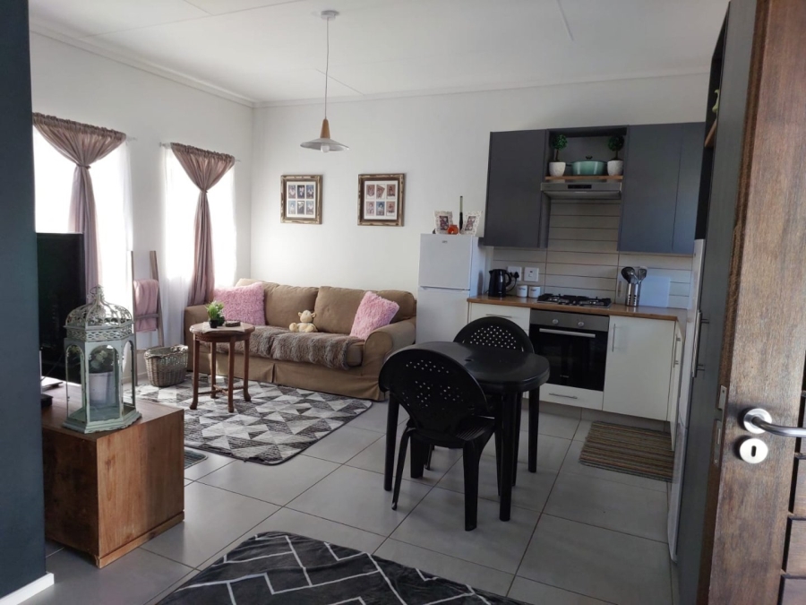 To Let 2 Bedroom Property for Rent in Mooikloof Country Estate Western Cape